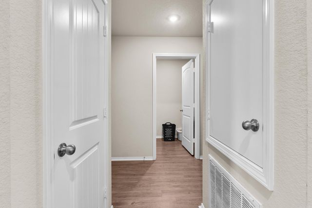 1300 Cowbell Street, Conway, AR 72034