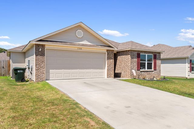 1300 Cowbell Street, Conway, AR 72034