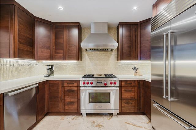 6755 SW 99th Ter, Pinecrest, FL 33156