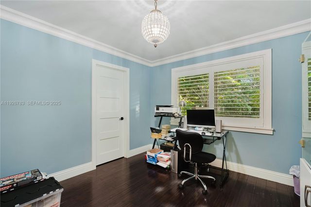 6755 SW 99th Ter, Pinecrest, FL 33156