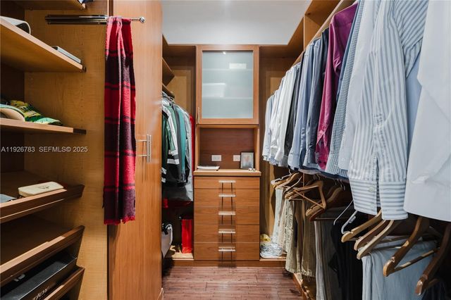 6755 SW 99th Ter, Pinecrest, FL 33156