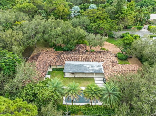 6755 SW 99th Ter, Pinecrest, FL 33156