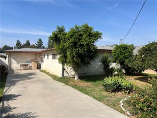 7455 Garden Grove, Reseda, CA 91335