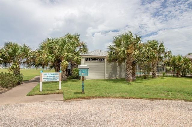 3714 Mitote Drive, Galveston, TX 77554