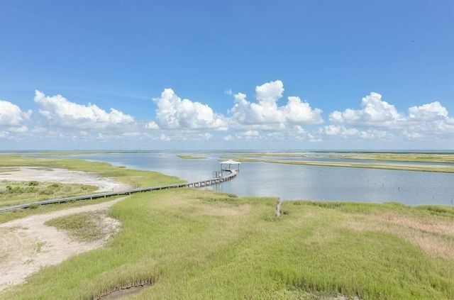 3714 Mitote Drive, Galveston, TX 77554