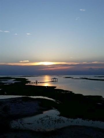 3714 Mitote Drive, Galveston, TX 77554