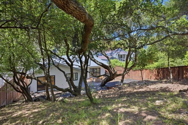 605 Alameda De Las Pulgas, Belmont, CA 94002