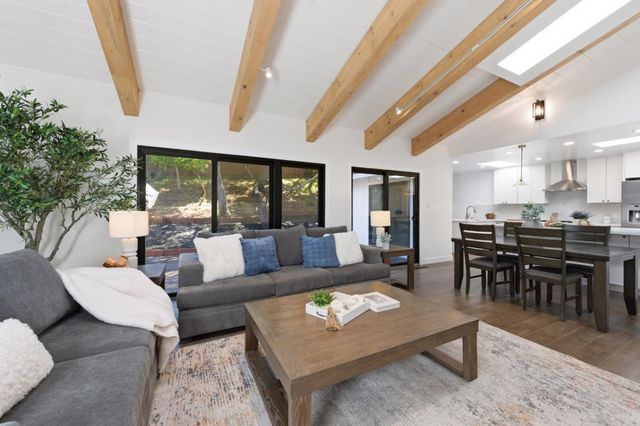 605 Alameda De Las Pulgas, Belmont, CA 94002