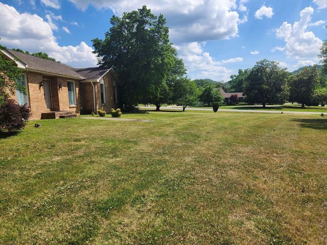 220 Long Valley Rd, Brentwood, TN 37027