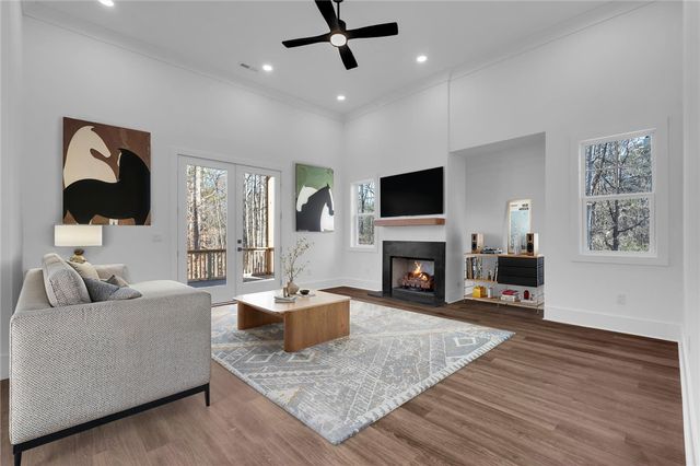 103 Bunker Lane, Westminster, SC 29693