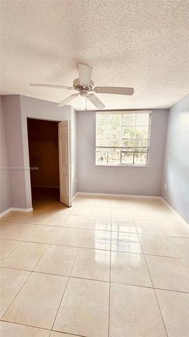 631 SW 111th Ln 205, Pembroke Pines, FL 33025