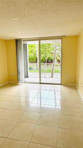 631 SW 111th Ln 205, Pembroke Pines, FL 33025
