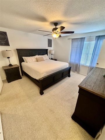 14804 WINDING CREEK COURT, Tampa, FL 33613