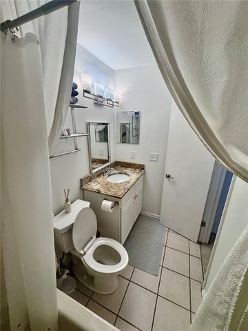 14804 WINDING CREEK COURT, Tampa, FL 33613