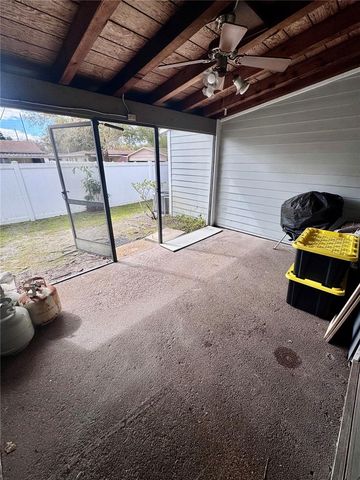 14804 WINDING CREEK COURT, Tampa, FL 33613