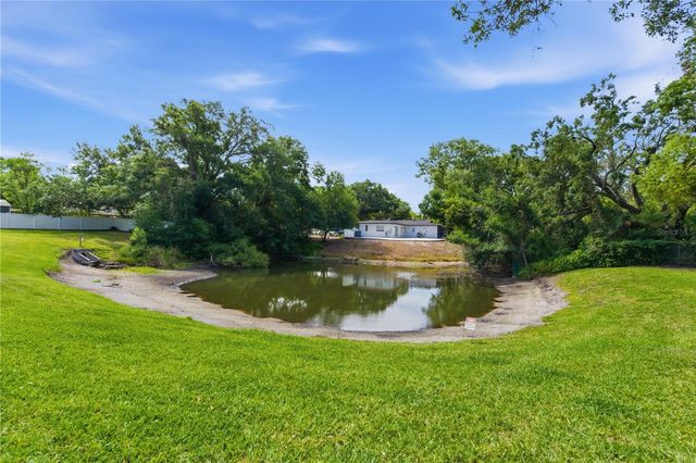 14804 WINDING CREEK COURT, Tampa, FL 33613
