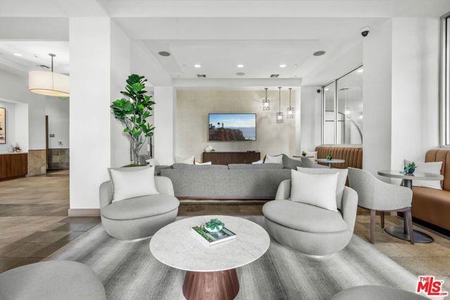 1041 Glendon Avenue 4151, Los Angeles, CA 90024