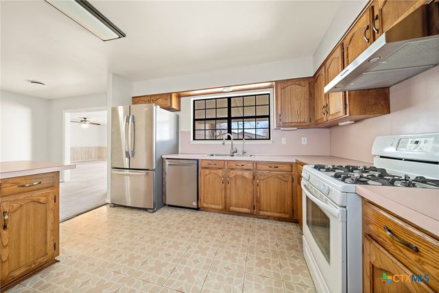 1310 Leader Drive, Killeen, TX 76549