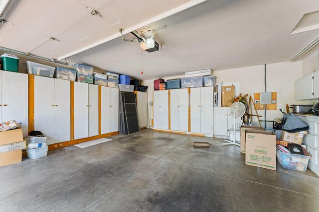 254 El Camino Way, Grants Pass, OR 97526