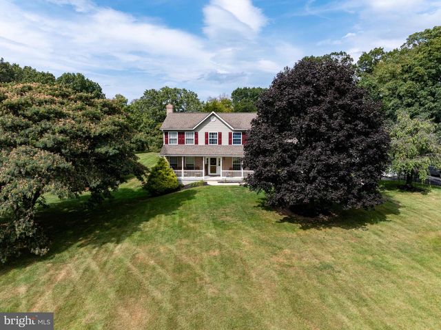 525 APPIAN WAY, Martinsburg, WV 25403