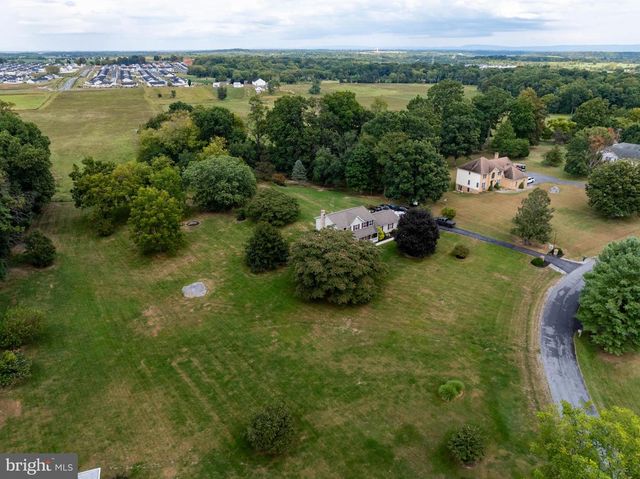 525 APPIAN WAY, Martinsburg, WV 25403