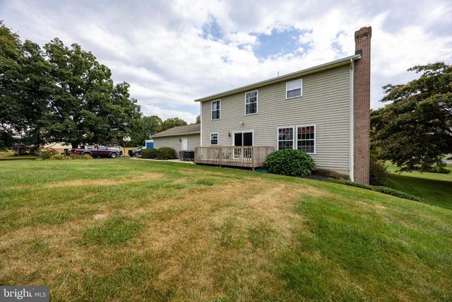 525 APPIAN WAY, Martinsburg, WV 25403