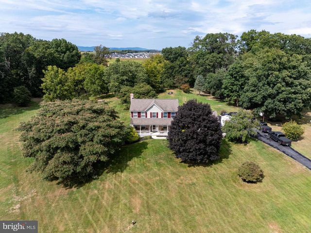 525 APPIAN WAY, Martinsburg, WV 25403