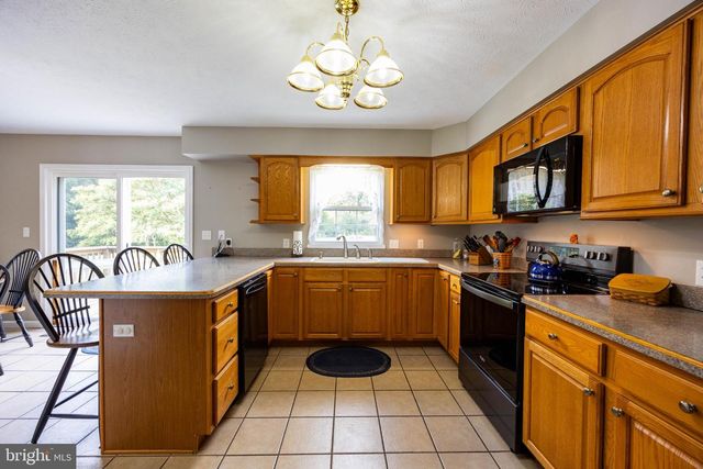 525 APPIAN WAY, Martinsburg, WV 25403