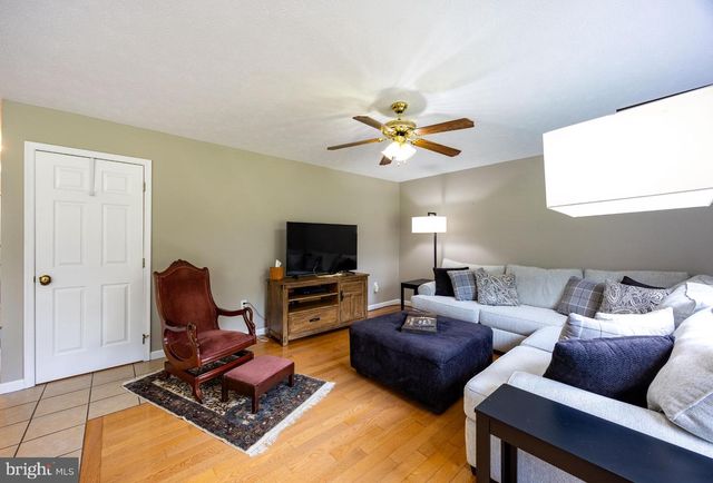 525 APPIAN WAY, Martinsburg, WV 25403