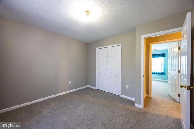 525 APPIAN WAY, Martinsburg, WV 25403