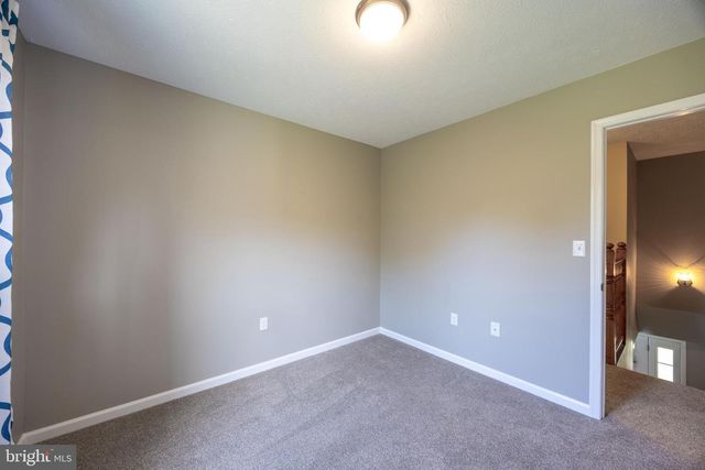 525 APPIAN WAY, Martinsburg, WV 25403