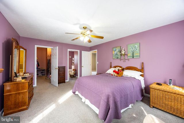 525 APPIAN WAY, Martinsburg, WV 25403