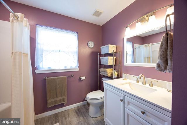 525 APPIAN WAY, Martinsburg, WV 25403