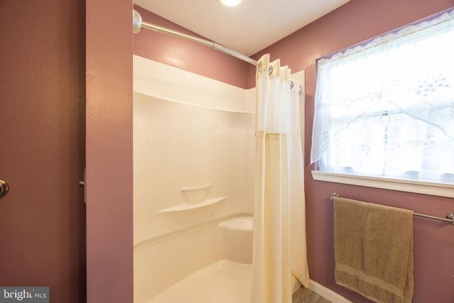 525 APPIAN WAY, Martinsburg, WV 25403