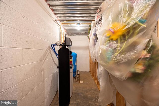 525 APPIAN WAY, Martinsburg, WV 25403