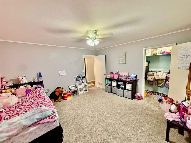 721 E 4th Street, Chandler, OK 74834