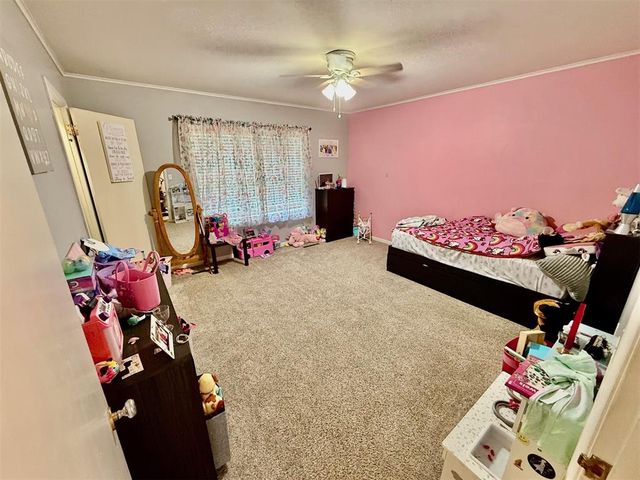 721 E 4th Street, Chandler, OK 74834