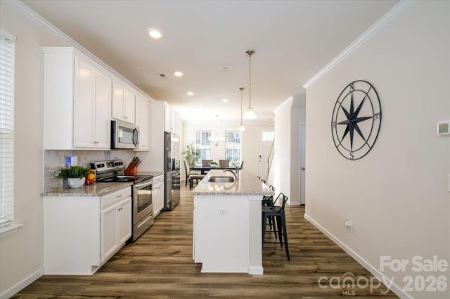 8156 Merryvale Lane, Charlotte, NC 28214