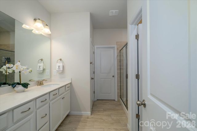 8156 Merryvale Lane, Charlotte, NC 28214