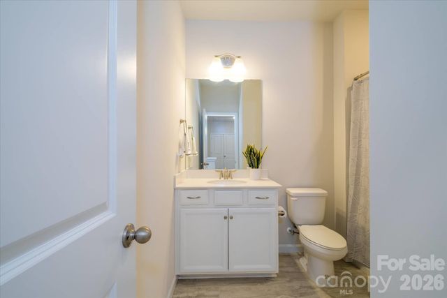 8156 Merryvale Lane, Charlotte, NC 28214