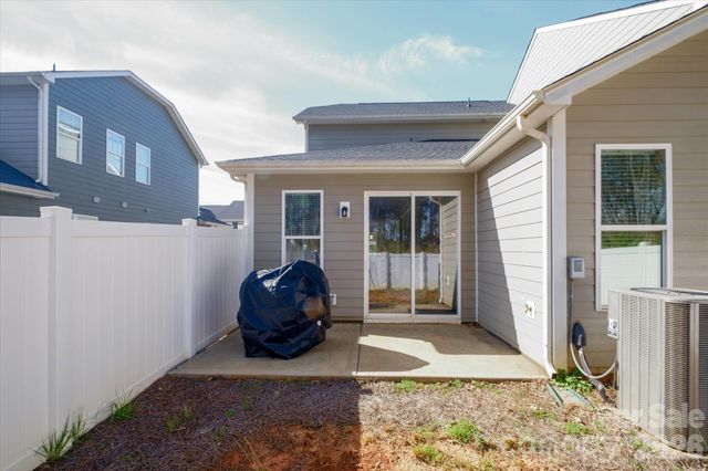 8156 Merryvale Lane, Charlotte, NC 28214