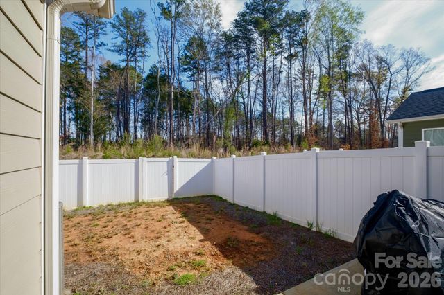 8156 Merryvale Lane, Charlotte, NC 28214