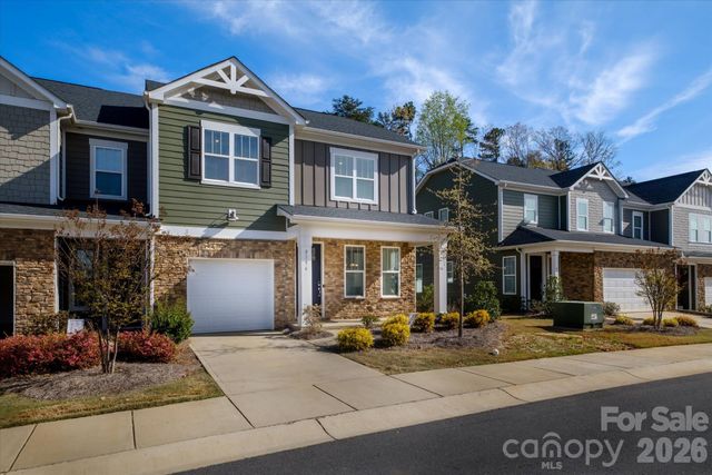 8156 Merryvale Lane, Charlotte, NC 28214