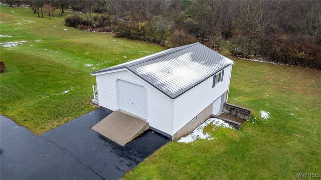 8540 Seven Springs Road, Batavia, NY 14020