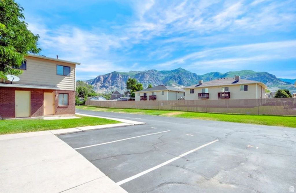 989 CANYON RD #13, Ogden, UT 84404 — photo 4