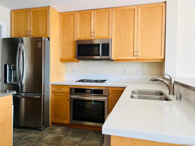 850 Beech St 704, San Diego, CA 92101