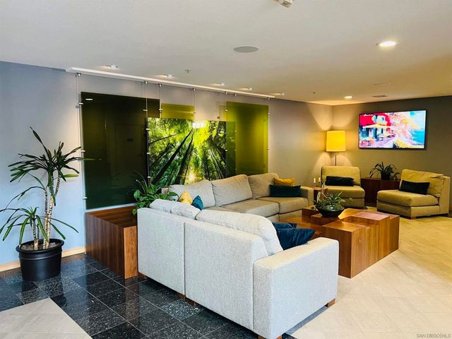 850 Beech St 704, San Diego, CA 92101
