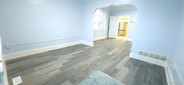 11705 Mackay Street, Hamtramck, MI 48212