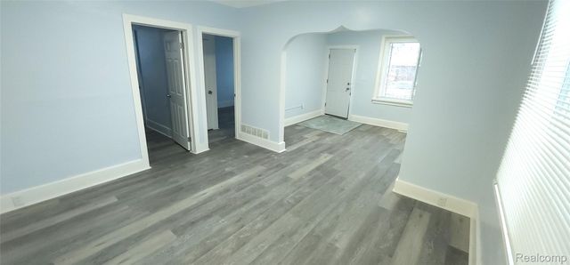 11705 Mackay Street, Hamtramck, MI 48212