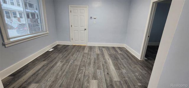 11705 Mackay Street, Hamtramck, MI 48212